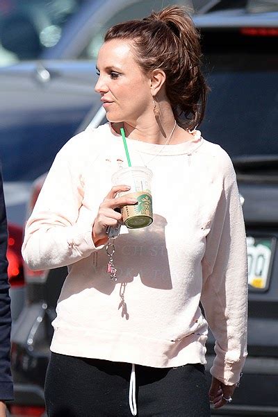 Paparazzi Britney Spears Brunette Walking