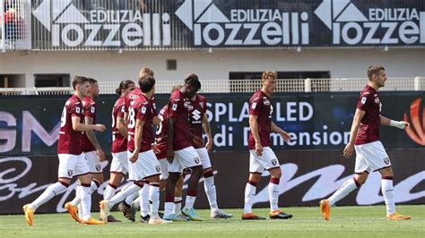 Serie A Il Torino Travolge Lo Spezia E Inguaia Semplici La