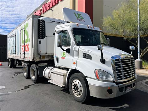 US Foods Freightliner Cascadia 200067 With Utility 28 Ref Flickr