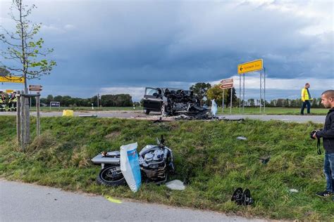 Schwerer Unfall Wiedergeltigen Autofahrer 82 übersieht