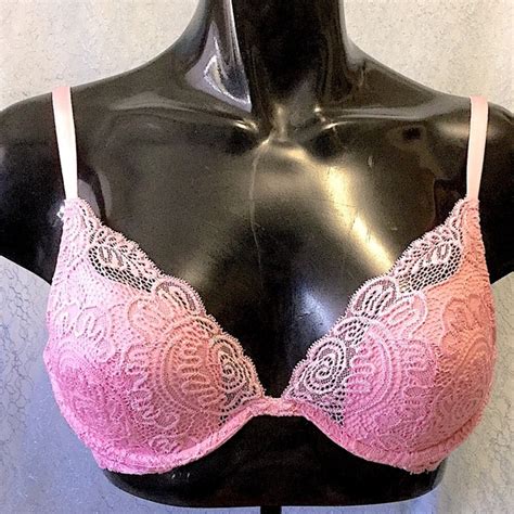 Victorias Secret Intimates And Sleepwear Victorias Secret Very Sexy 36b Pink Pushup Bra