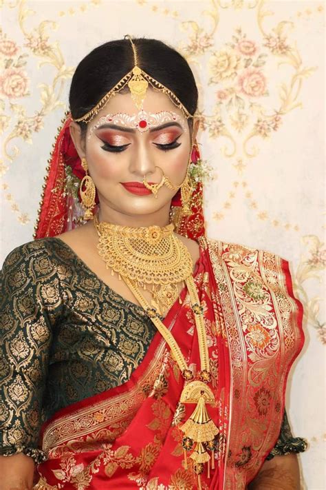 Pin By Roni Ghosh On Quick Saves Bengali Bridal Makeup Indian Bridal