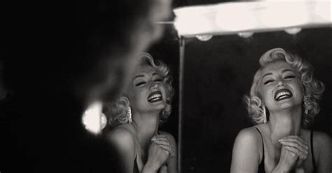 Lo que dice la crítica de Blonde la película sobre Marilyn Monroe que