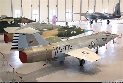 Lockheed (Canadair) F-104G Starfighter (CL-90) - Taiwan - Air Force ...