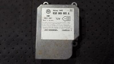 6q0909605a CALCULATEUR AIRBAG 5wk42867 For Volkswagen Golf 1999