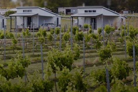 Top Stanthorpe Winery Accommodations | Armchair Sommelier