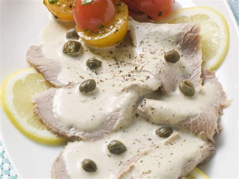 Kalbsfleisch mit Thunfisch Kapern Soße Vitello tonnato Rezept EAT