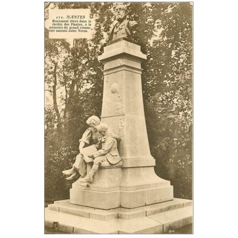 Carte Postale Ancienne 44 NANTES Monument Jules Verne Jardin Des