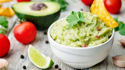 Homegrown Super Simple Guacamole Dip Youtube