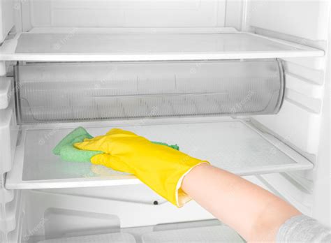 Premium Photo Deep Cleaning Service House Cleaning Washing Fridge