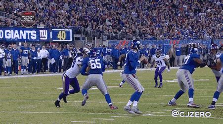 Jared Allen sacks Eli Manning through a lineman | For The Win