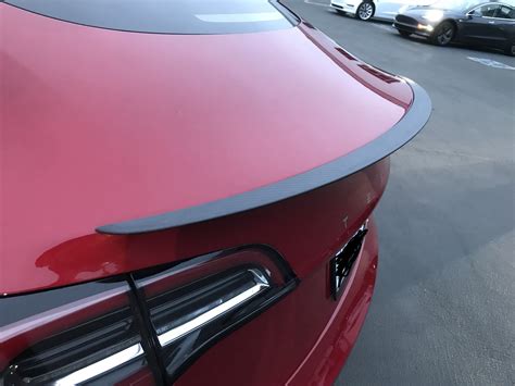 Tesla Model 3 Spoiler