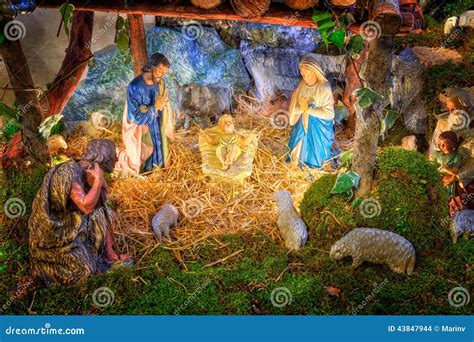 Christmas Nativity Scene With Baby Jesus, Mary & Joseph In Barn Stock ...