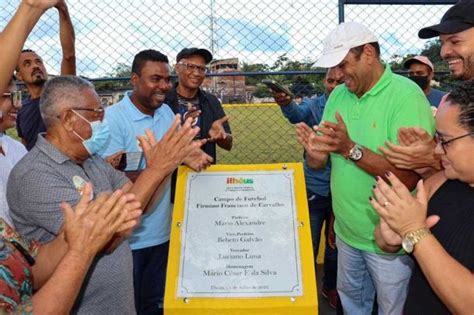 Prefeitura De Ilh Us Requalifica E Entrega Campo De Futebol No