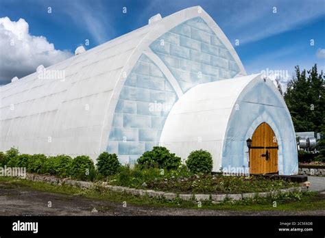 Aurora Ice Museum at Chena Hot Springs Resort in Fairbanks, Alaska Stock Photo - Alamy