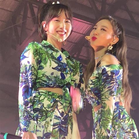 Twice Minayeon And Lq Image 8004313 On Favim