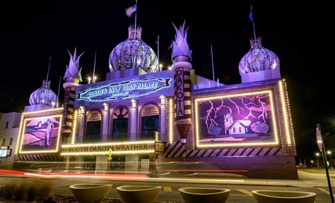 Visit The Worlds Only Corn Palace In Mitchell South Dakota