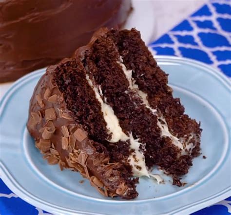 Hersheys Chocolate Cake With Cream Cheese Filling And Chocolate Cream Cheese Buttercream My