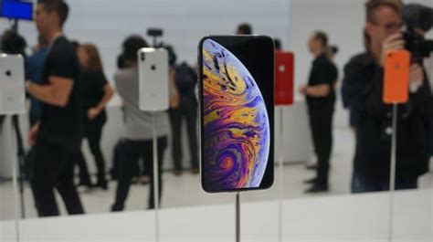 Iphone Xs逆勢漲價，原因分析，蘋果做了有利所有手機廠商的事 每日頭條