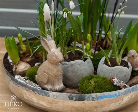 DIY Osterdeko mit Frühlingsblumen und Beton Ostereiern Deko Kitchen