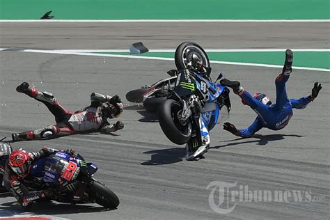 Diwarnai Kecelakaan Fabio Quartararo Menangi MotoGP Catalunya Foto 1