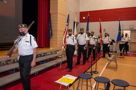 Parkland School District dedicates Veterans Memorial Elementary School ...