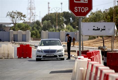 En Libye Le Contr Le De La Fronti Re Avec La Tunisie Vire Laffrontement