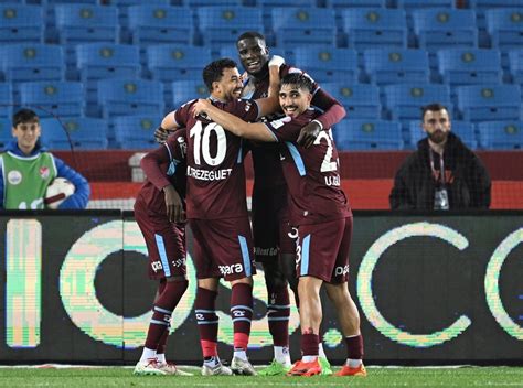 Trabzonspor geriye düştüğü karşılaşmalarda 8 puan topladı