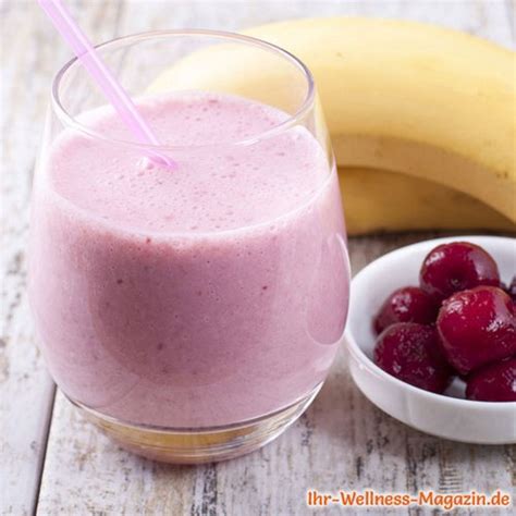 Eiweißshake Kirsch Banane Low Carb Eiweiß Diät Rezept zum Abnehmen