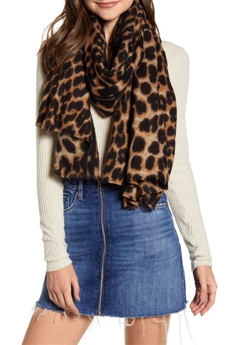 14 Best Fall Scarves Oversized Silk And Plaid Scarves For Women