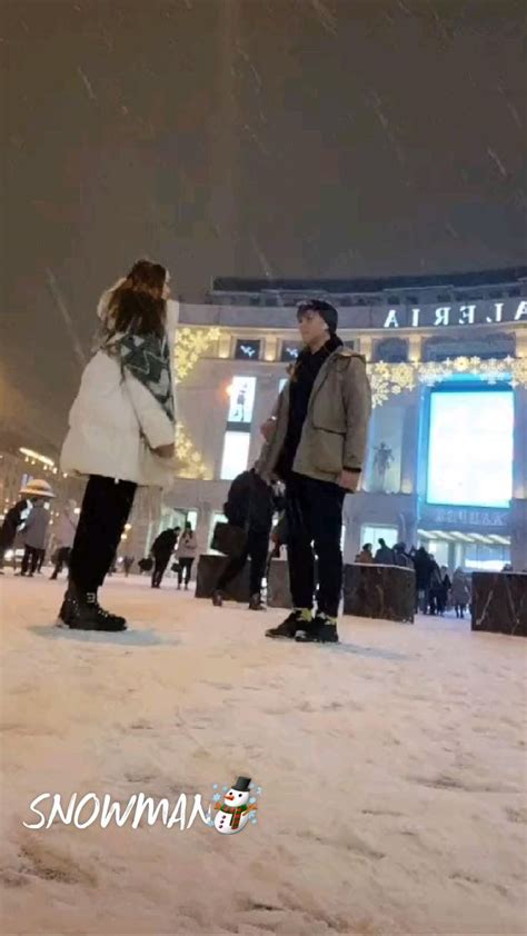 SNOWMAN ☃️ | Cute couple videos, Cute love couple, Cute couples goals