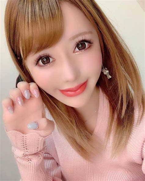 愛沢わかなさんのインスタグラム写真 愛沢わかなinstagram「ネイルとマツエク行ってきた💅💗 星座イベント意識したデザインにしたら