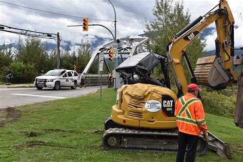 Brief Big Eddy Bridge Damaged Closed After Excavator Falls Off