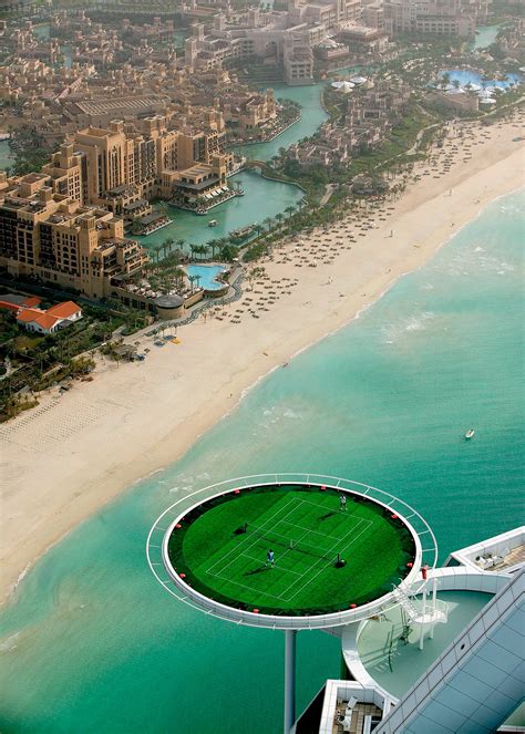 De Dubaï à Monaco les 10 plus beaux terrains de tennis du monde AD