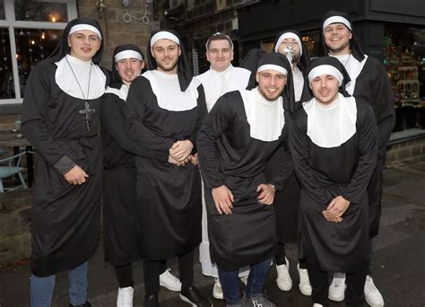 22 Amazing Otley Run Photos As Christmas Pimps Santas And Nuns Descend