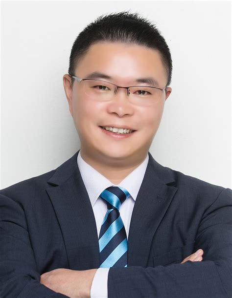 Ben He Sales Consultant Harcourts New Lynn