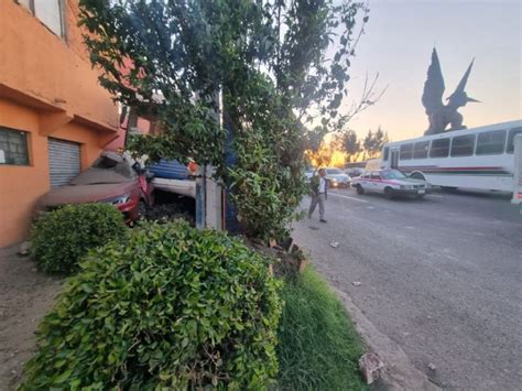 Accidente En La M Xico Pachuca Un Autob S Pierde El Control Y Choca