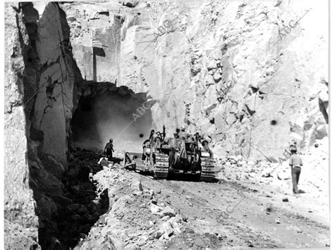 Construcción Del Túnel De Guadarrama Archivo Abc