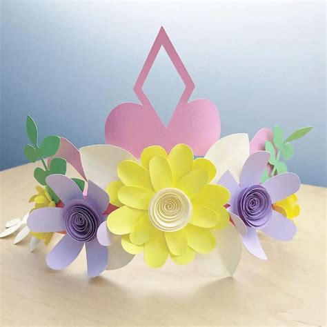 How To Make A Paper Crown - 20 Easy DIYs