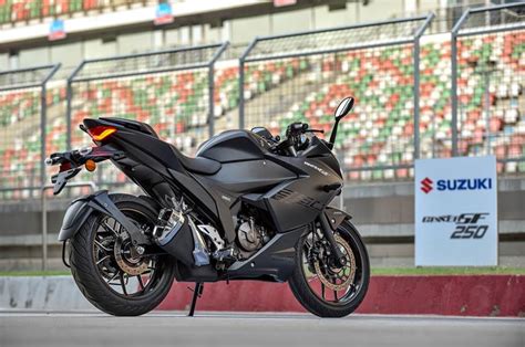 Suzuki Gixxer SF 250 first ride, review - Autocar India