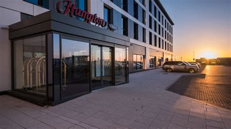 Aberdeen Airport Hotels | Hampton by Hilton Aberdeen Airport