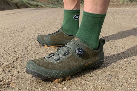 The Best Gravel Bike Shoes Of 2021 Gearjunkie