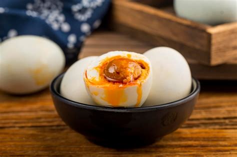 Premium Photo Chinese Cuisine Salted Duck Eggs