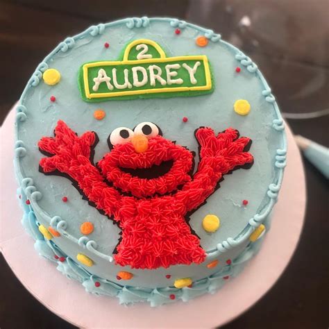 15 Really Cute Elmo Cake Ideas & Designs: Perfect for Boys & Girls