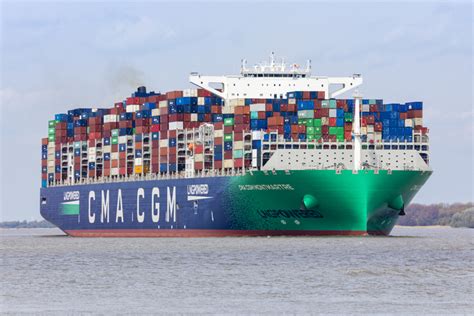 Cma Cgm Aims To Decarbonise Shipping With Engie Port Technology