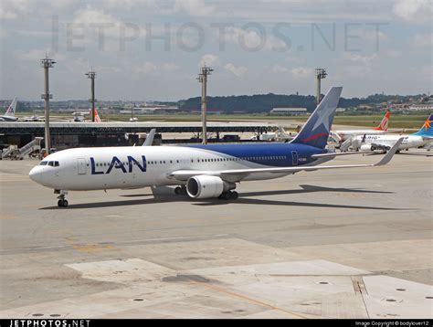 CC BJA Boeing 767 316 ER LAN Airlines Alex Sandro Vicente