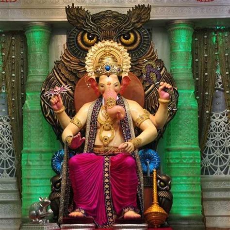 Photo of the 2016 Lalbaug Cha Raja Ganesh - Wonderful Mumbai