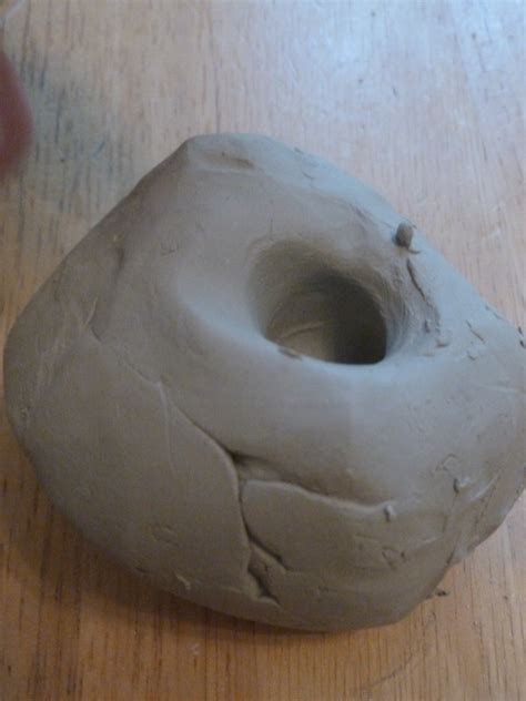 Musings of an im-Perfect Mom: Making Clay Pots With Kids