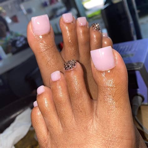 Drea On Instagram “first Full Set Toes On Myself Just Wait Till Outside Open Back Up Im