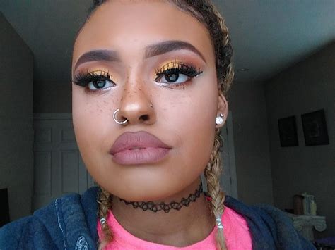 Cute summery look w/ faux freckles : r/MakeupAddiction